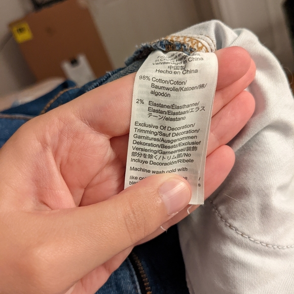 Madewell The High-Rise Slim Boyjean in Dover Wash: Raw-Hemmed Edition 27 - Picture 7 of 7